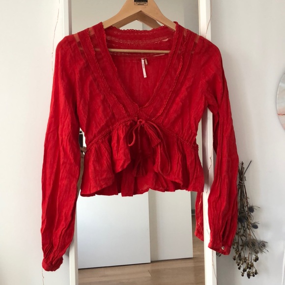 Free people red lac& crochet boho tassel crop top - Picture 2 of 7